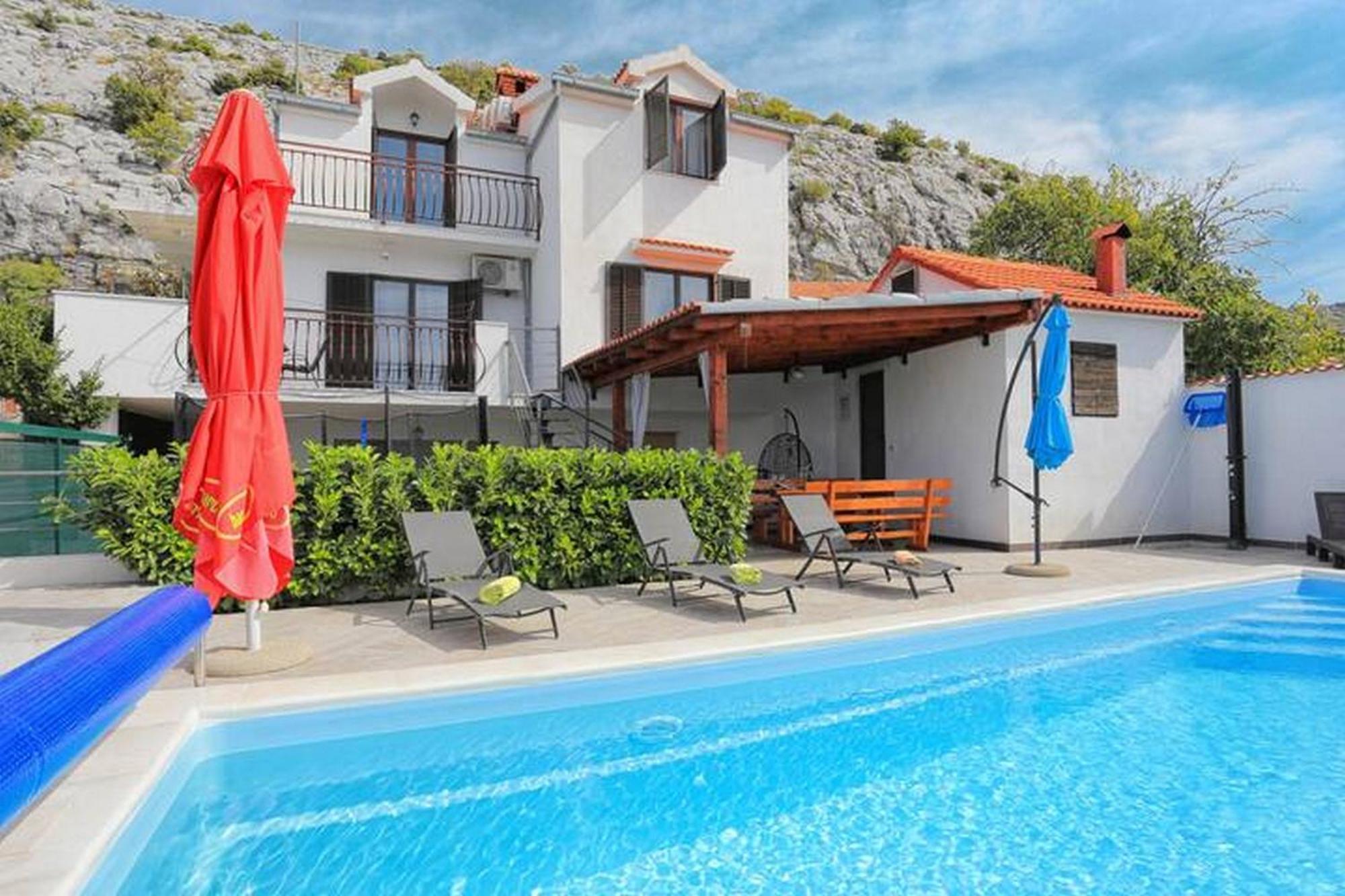 Holiday Home Mons Aureus Gornje Sitno Exterior photo